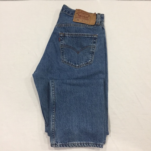 Levi's Other - Levi’s 501 jeans red tab 33 x 30